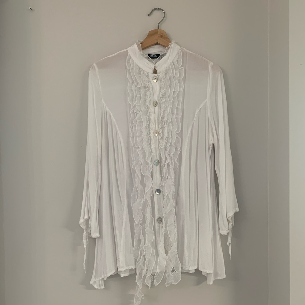 Elegant White Ruffled Women's Top